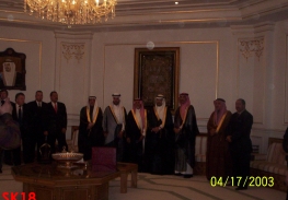 GALLERY 2-DR.NADER M. OBEID SPEECH AND AWARDING CERTIFICATES_017