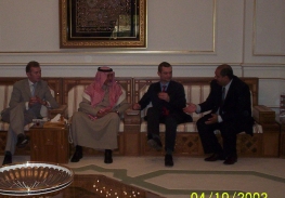 GALLERY 2-DR.NADER M. OBEID SPEECH AND AWARDING CERTIFICATES_027